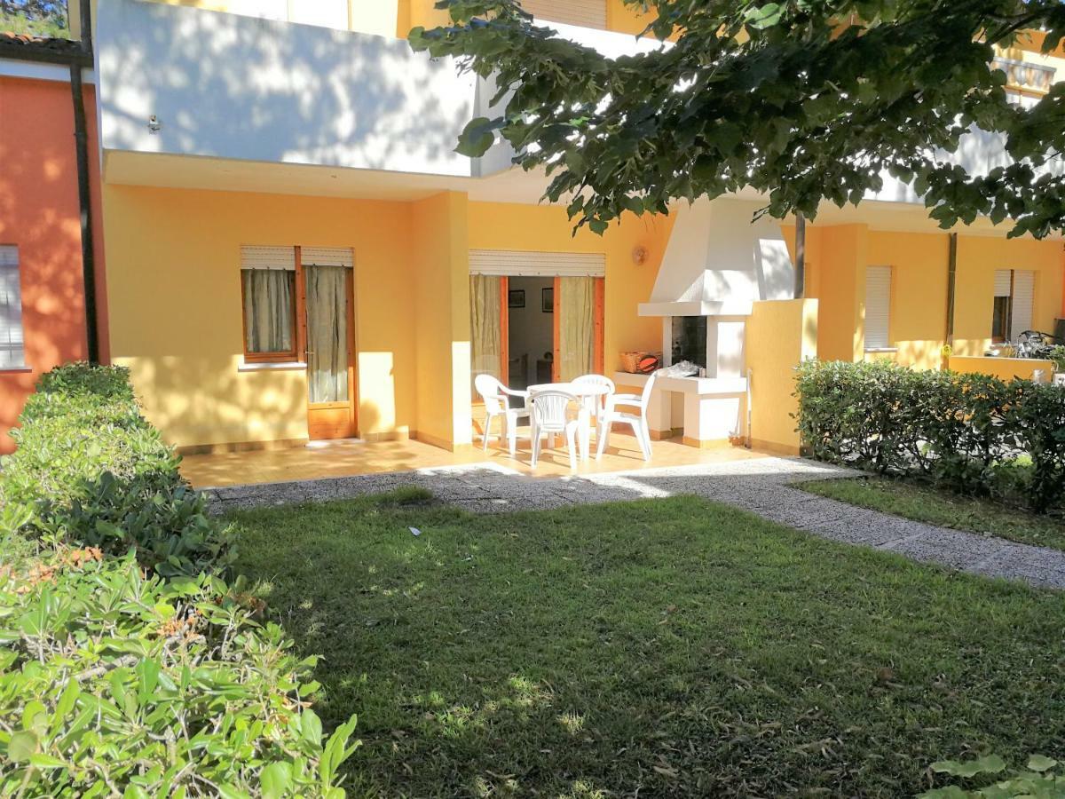Villaggio Nautilus Бибионе Екстериор снимка