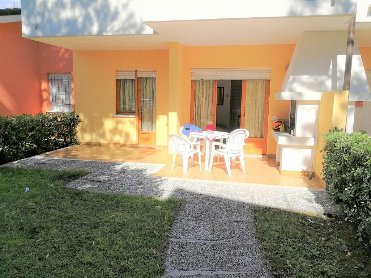 Villaggio Nautilus Бибионе Екстериор снимка