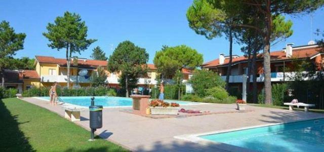 Villaggio Nautilus Бибионе Екстериор снимка
